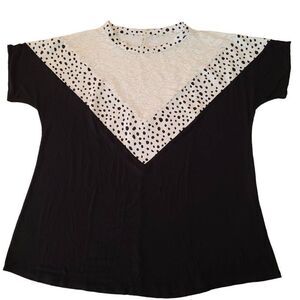 Now N Forever Black White Short Sleeve Pullover Top with Lace Inset Size Large